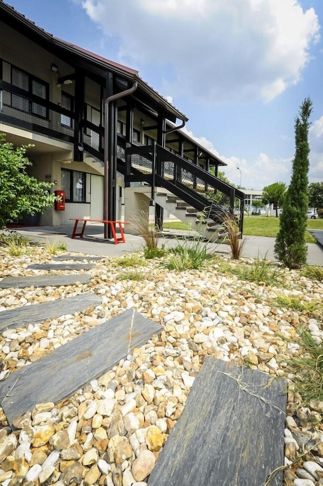 The Originals Access Hotel Bordeaux Aeroport Мериньяк Экстерьер фото